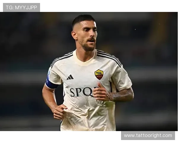 佩莱格里尼执教理念强调控球与攻守平衡，战术体系注重稳定性与整体协作